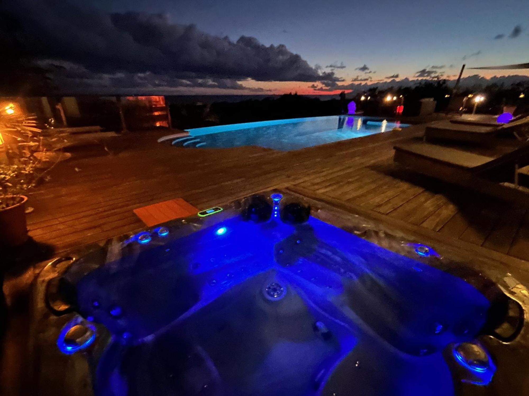 Villa Deluxe L'Hacienda Villa Vue Mer 180 Piscine Jacuzzi Proche Plage Marina Golf Pointe Des Chateaux Et Casino Jardin Clos Voyage Durable Saint-Francois  Bagian luar foto